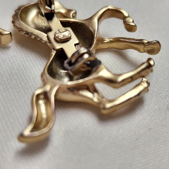 VINTAGE Momma Horse and Foal Pin Brooch Set - Galloping - Brushed Gold Tone - Picture 9 of 10